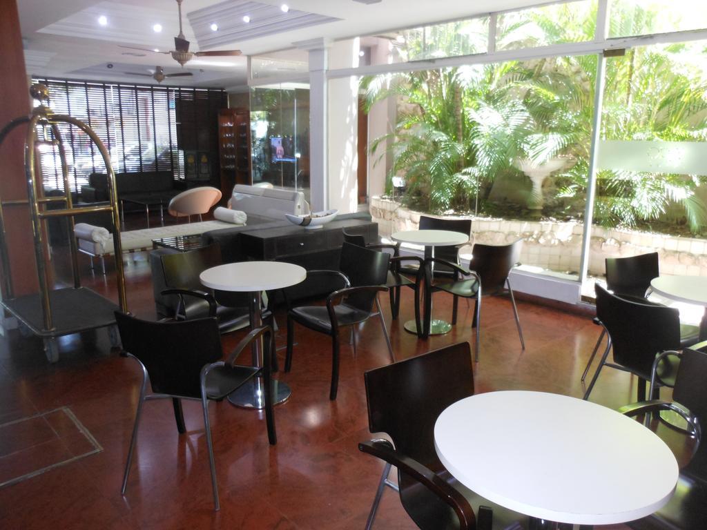 Hotel Orly Corrientes Exterior photo
